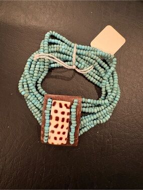 Turquoise Beaded Multi-Strand Necklace with Patterned Pendant